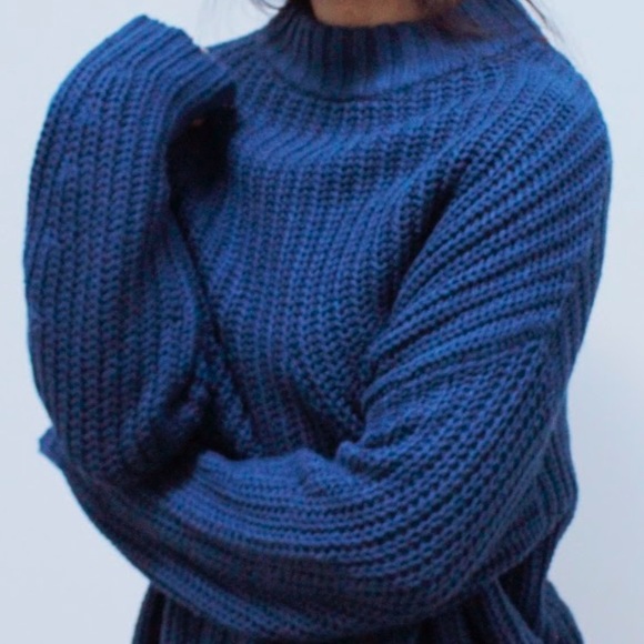 Cliche Couture Large Blue Oversized Sweater - Picture 4 of 7